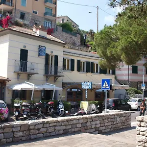  Bed and breakfast La Lucciola Italia